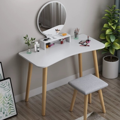 Dressing Table with Mirror & Stool / DT003