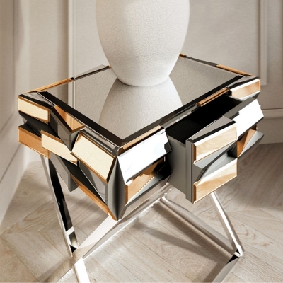 Mirrored Side Table / FUR003